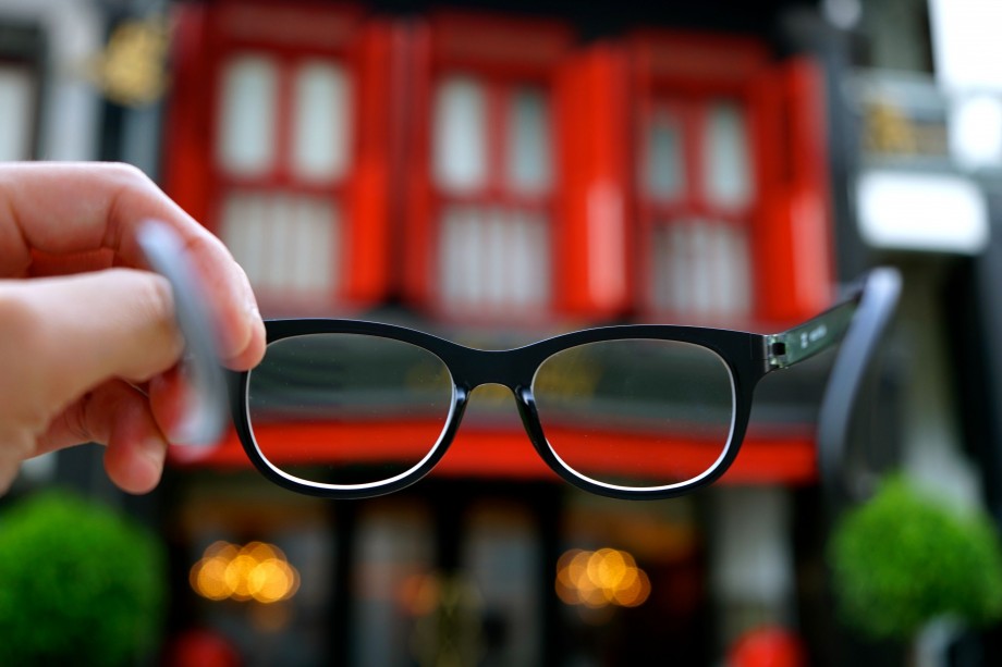 Same Colours Outside Transition Lenses - AspirantSG