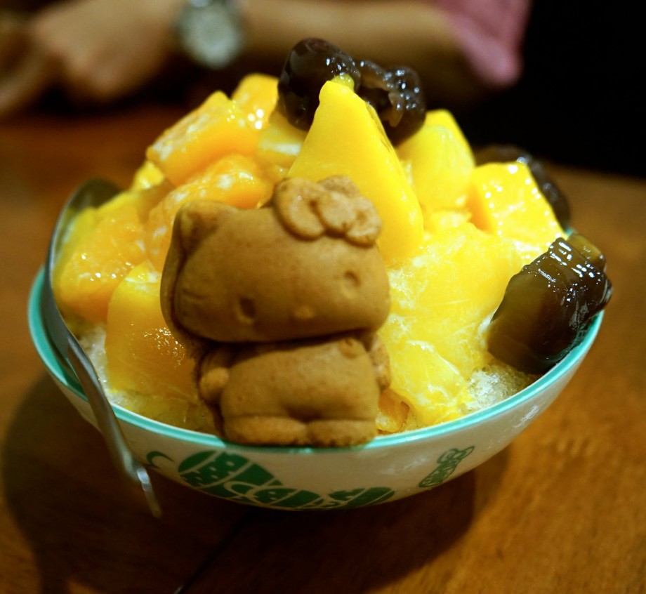 Peach Hello Kitty Ice Dessert - AspirantSG