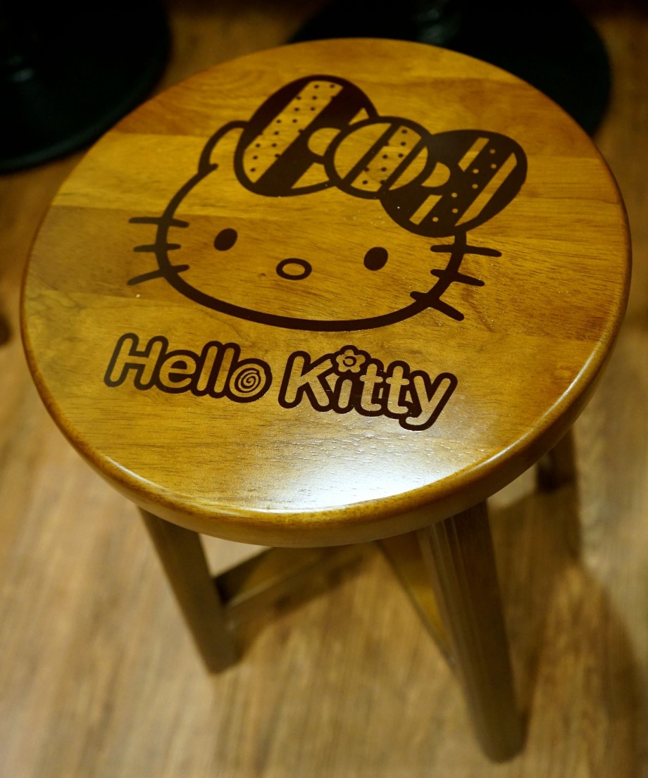 Hello Kitty Seats Taipei Taiwan - AspirantSG
