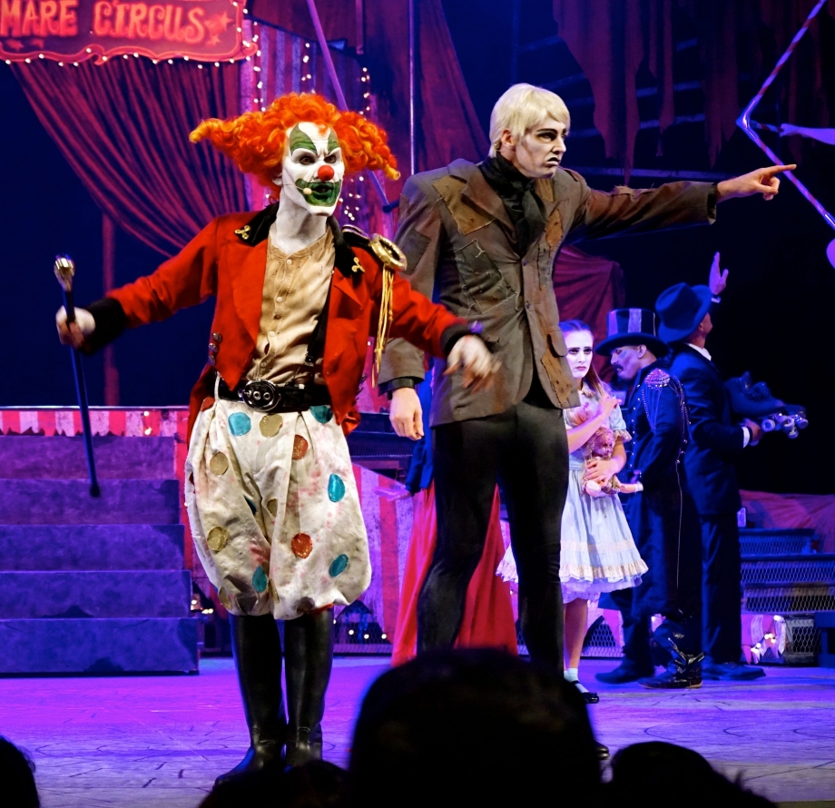 Jack finding his next star at Halloween Horror Nights 4 Circus - AspirantSG