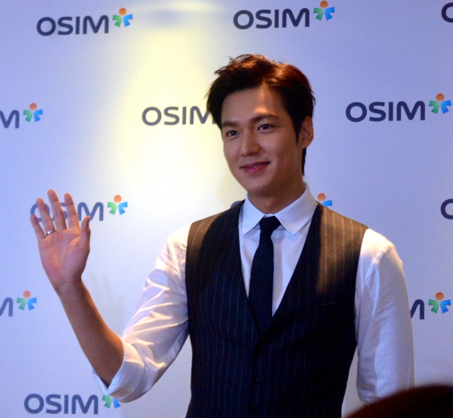 Lee Min Ho At OSIM 35th Anniversary Press Conference In Singapore