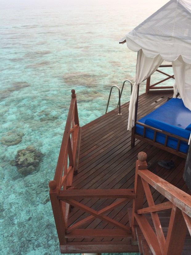 Vilu Reef Resort Presidential Suite Sea View - AspirantSG