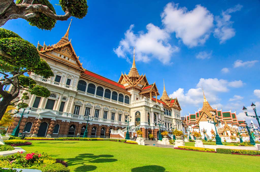 The Grand Palace Bangkok Thailand - AspirantSG