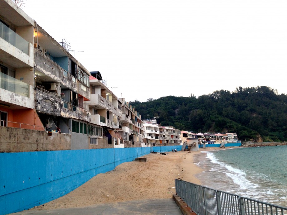 Tung Wan Beach (东湾海滩) - AspirantSG