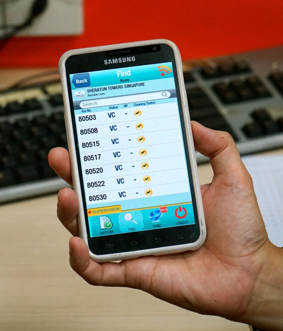 Samsung Mobile For Sheraton Towers Singapore Room Attendants - AspirantSG