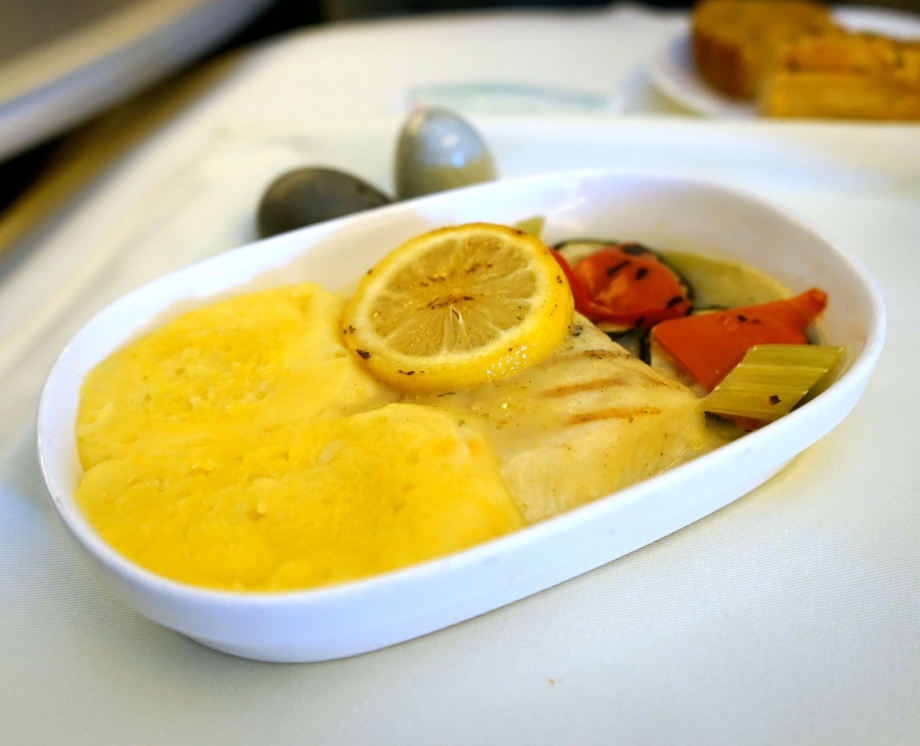 EVA Air Royal Laurel Class Grilled Snapper With Dill Cream Sauce, Mixed Vegetable and Pumpkin Mashed Potato - AspirantSG