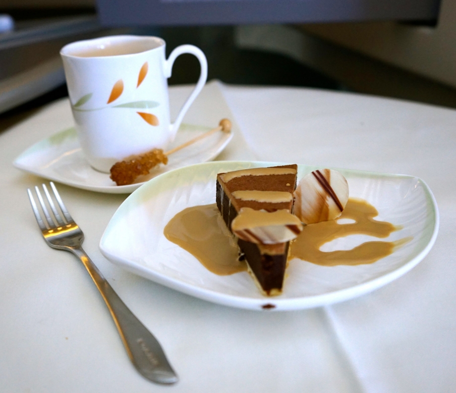 Desserts & Coffee On EVA Air Royal Laurel Class - AspirantSG