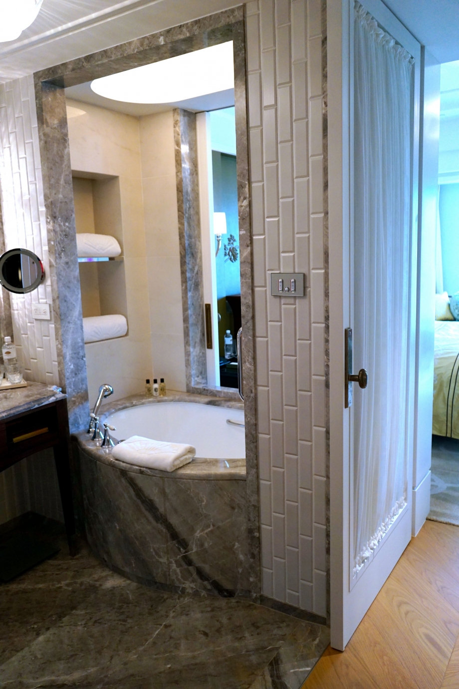 Bath At Mandarin Oriental Taipei - AspirantSG
