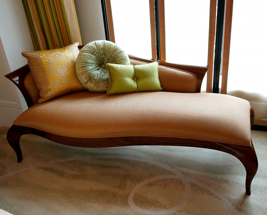 Couch At Mandarin Oriental Taipei - AspirantSG