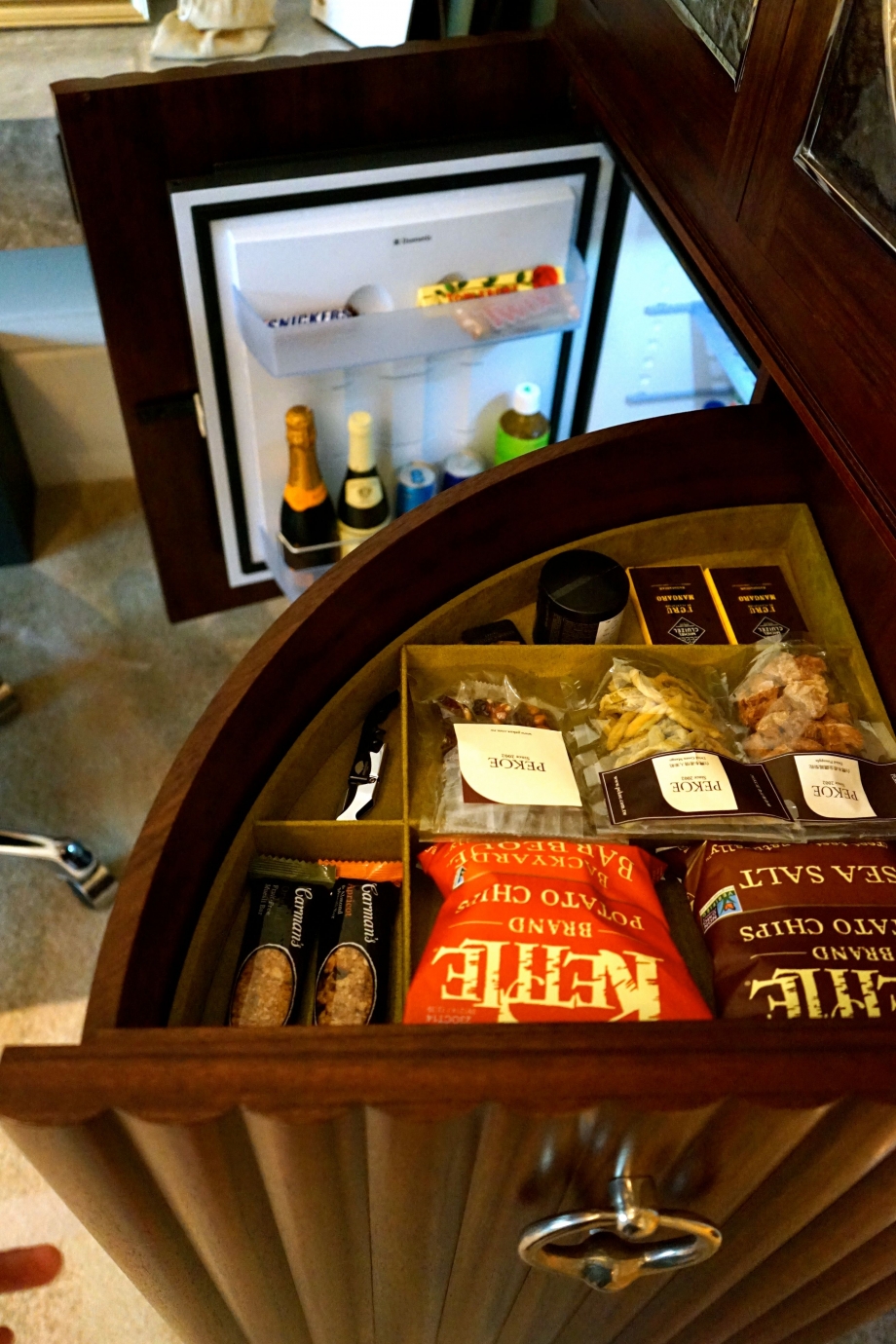 Fridge & Consumables Mandarin Oriental Taipei - AspirantSG