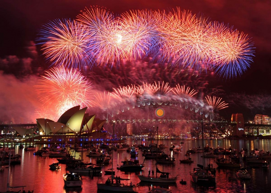 New Year Countdown 2015 Sydney - AspirantSG