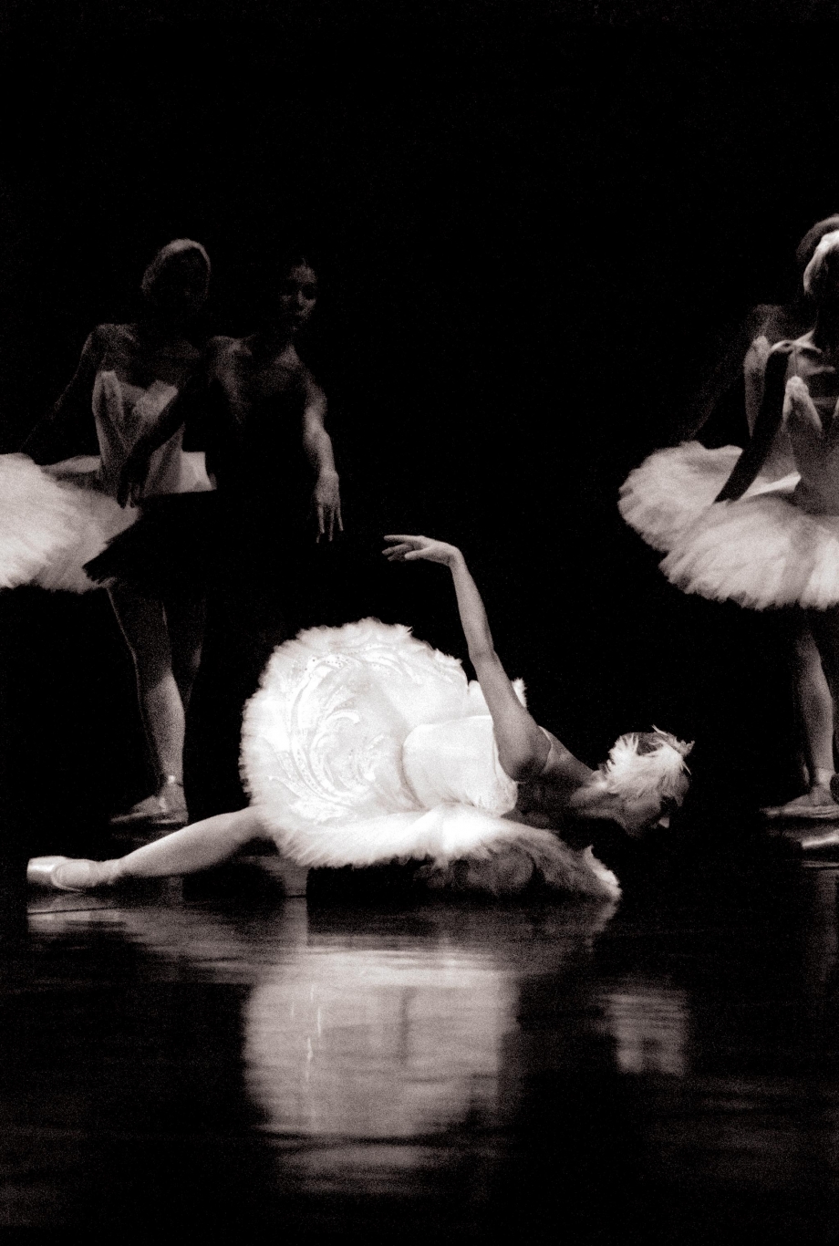 Irina Kolesnikova as Odette. Photo V. Zenzinov