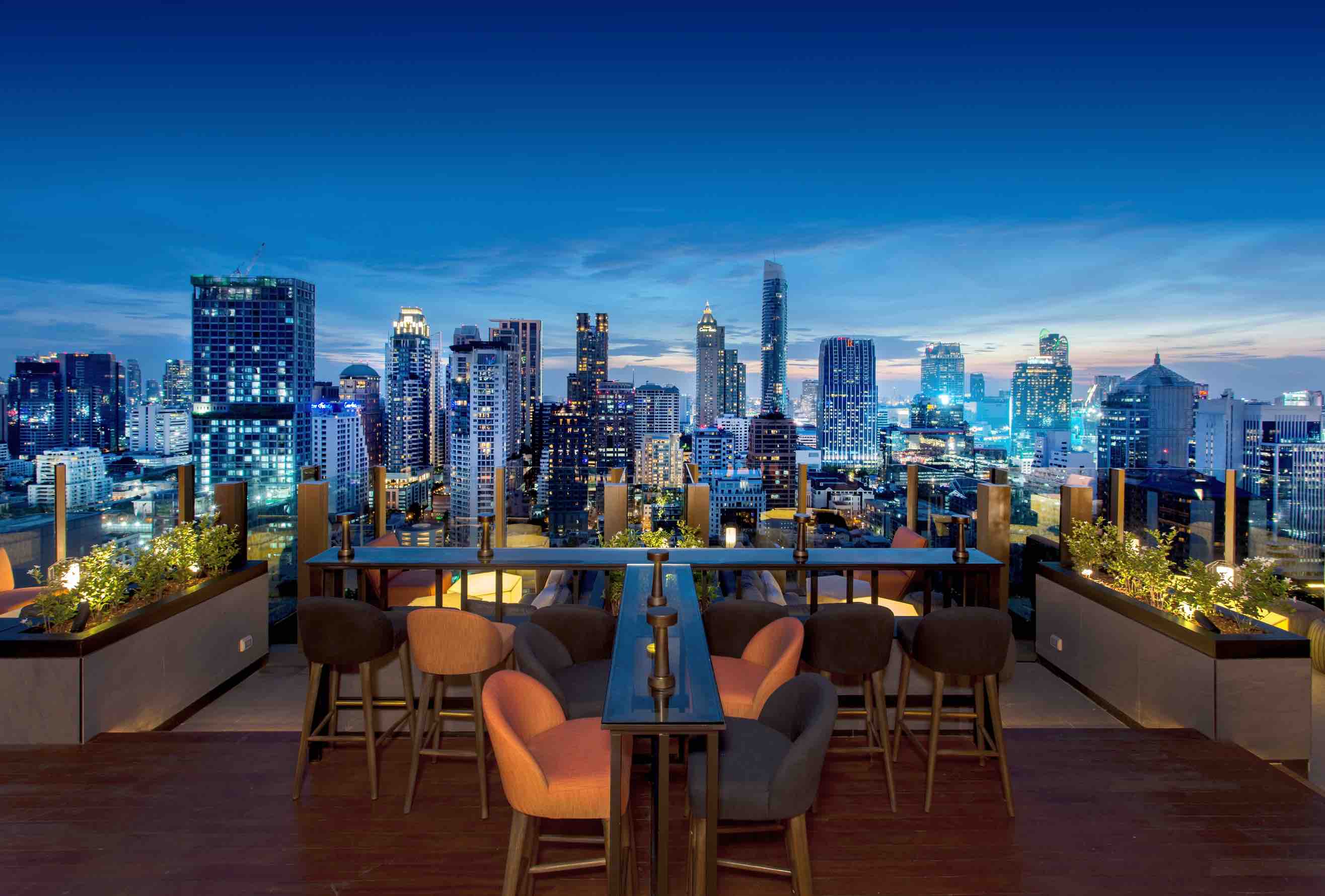 CHAR Rooftop Bar Bangkok - AspirantSG