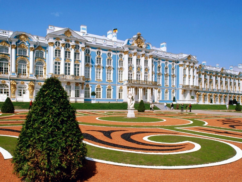 State Hermitage Museum and Winter Palace - AspirantSG