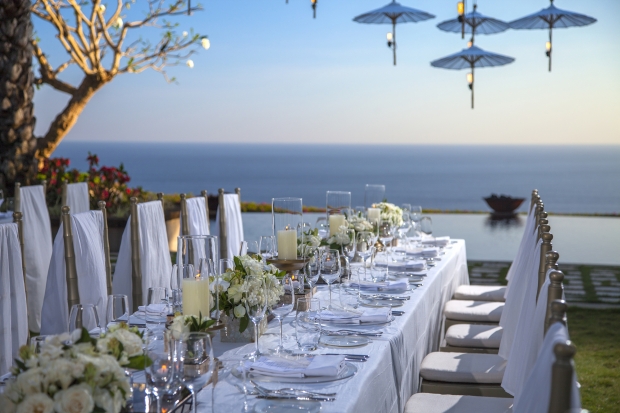 Bridal table details at Villa Tirtha - AspirantSG