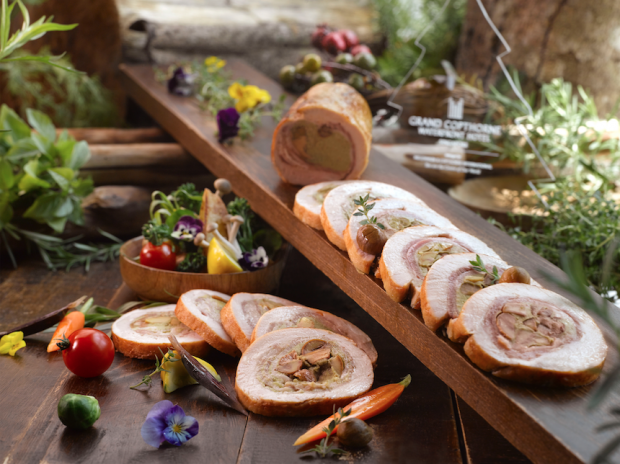 Café Brios Christmas Ballotine Christmas By The River Singapore - AspirantSG