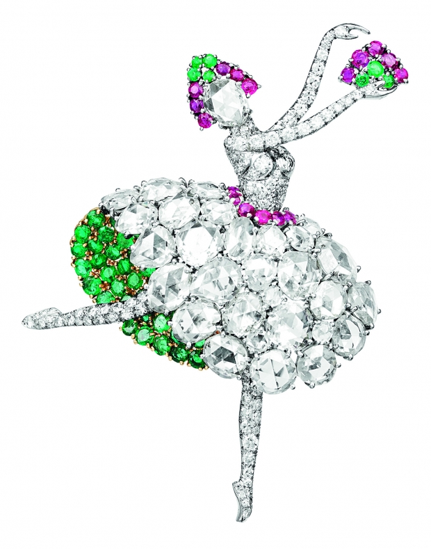 Spanish ballerina clip, 1941 - Patrick Gries © Van Cleef & Arpels - AspirantSG