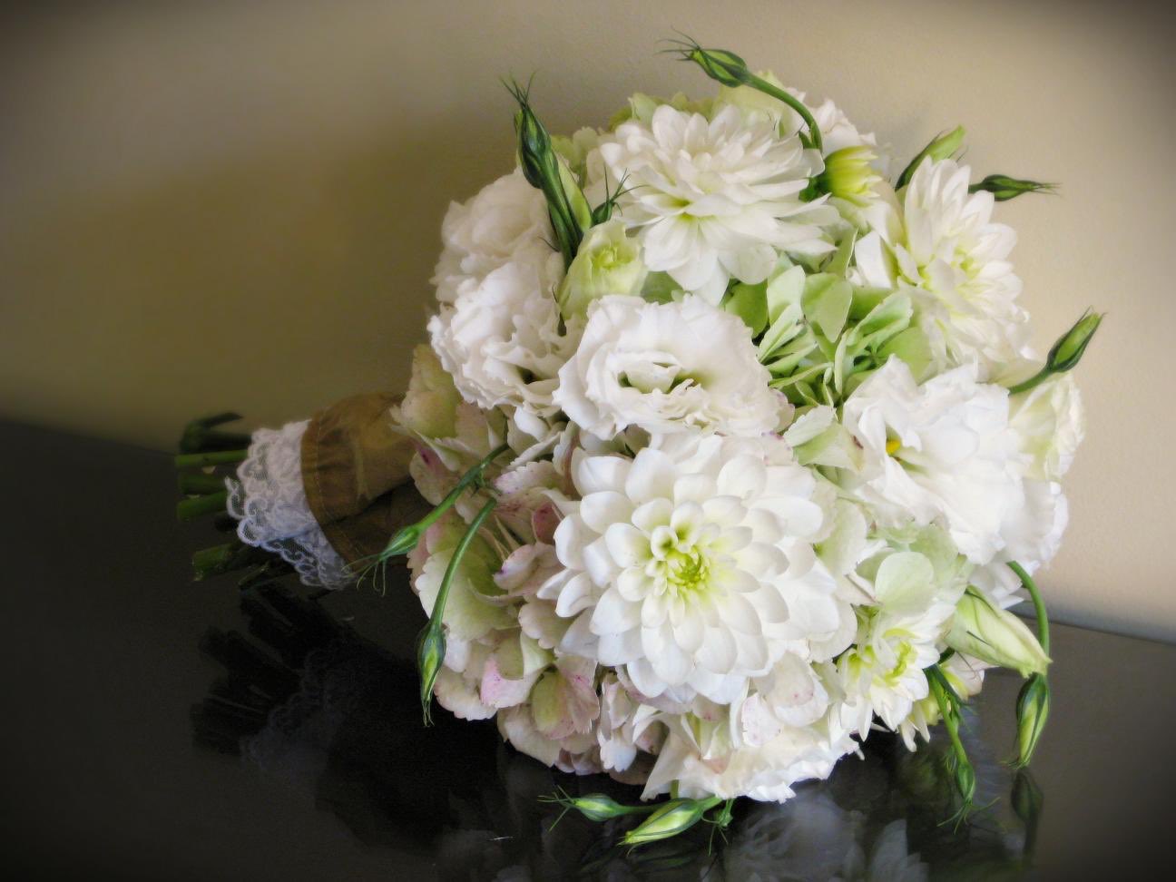 Dahlia Wedding Flowers - AspirantSG