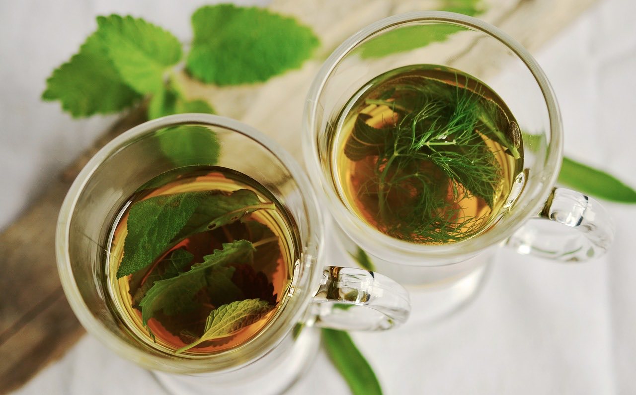 tea-leaves-pixabay-free-aspirantsg
