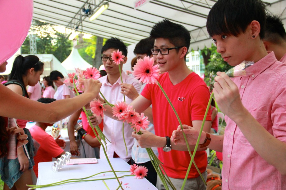 Pink Dot SG 2014 Community Tent - AspirantSG