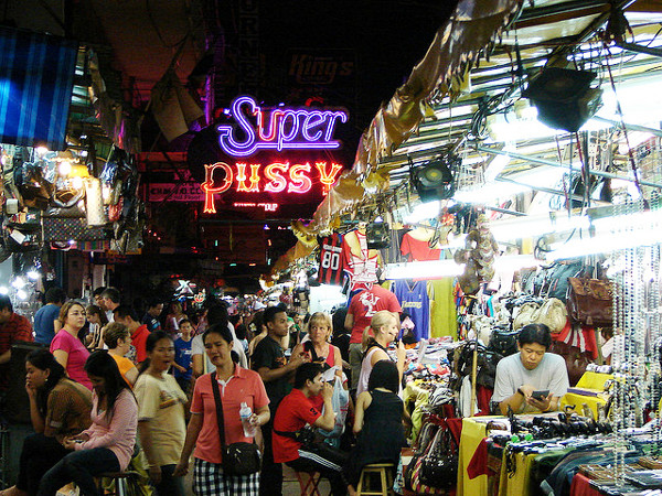 Patpong Night Market - AspirantSG