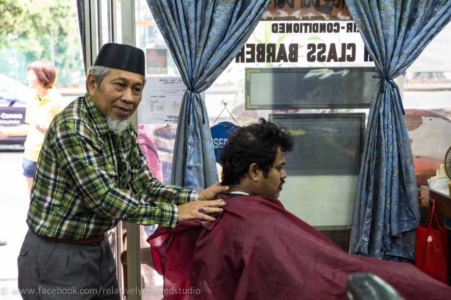 Barber in Tanglin Halt - AspirantSG
