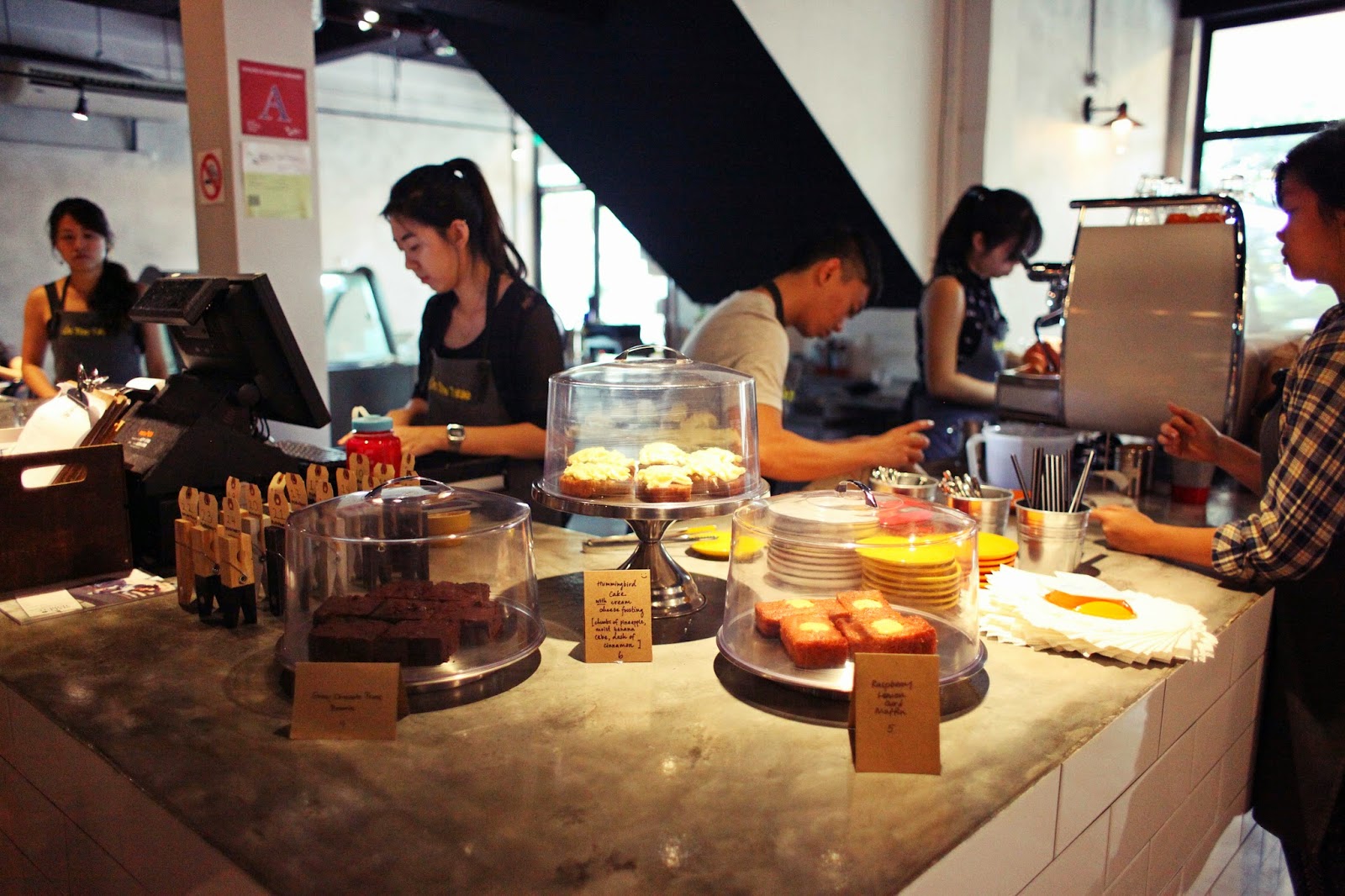 Top Cafes in Bukit Merah & Sentosa Best in South Singapore