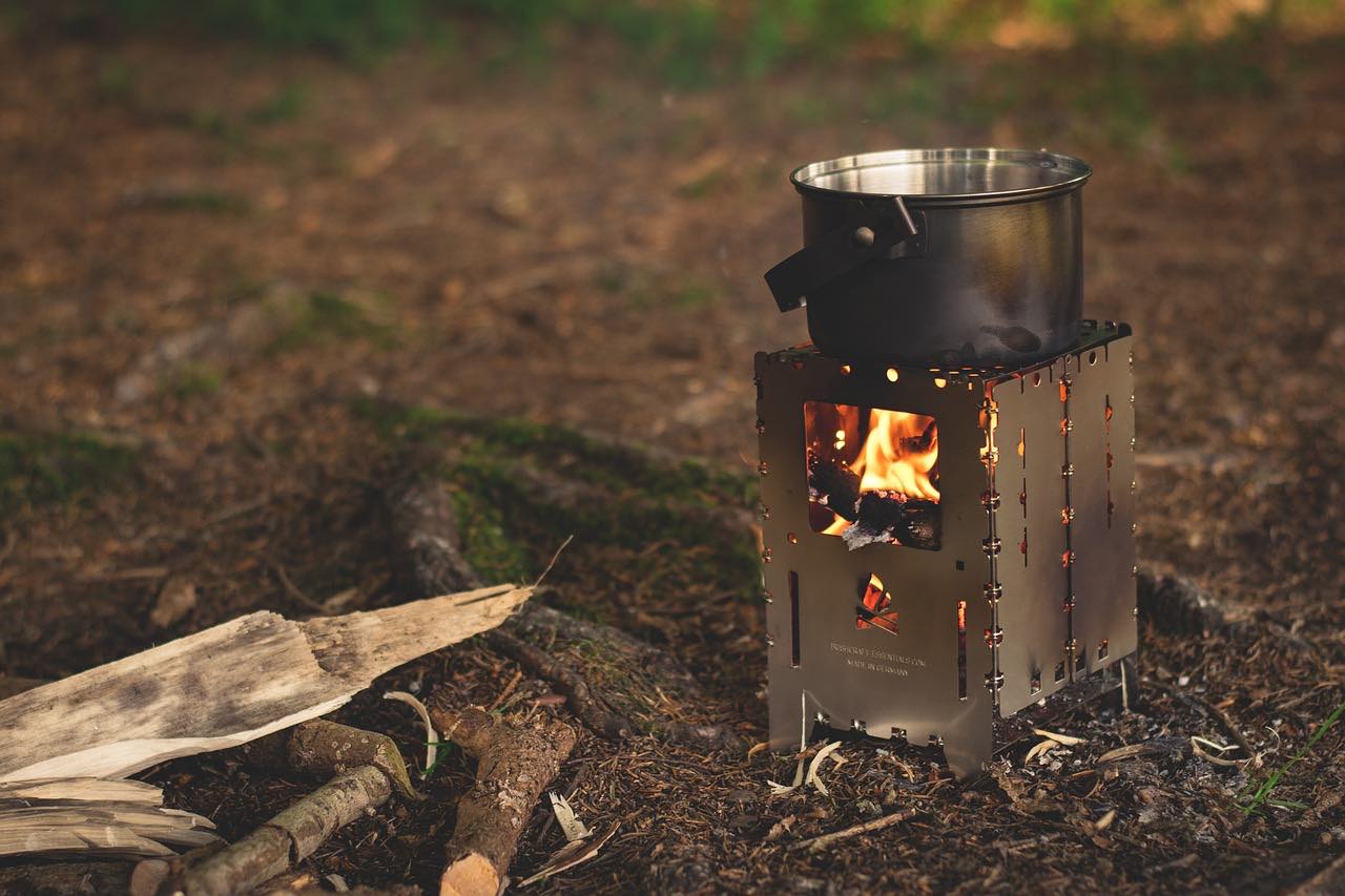 Camping Fireplace (PixaBay Free) - AspirantSG