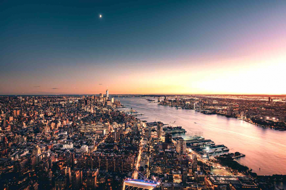 Edge New York Take In 360degree Views Of The Iconic City Skyline